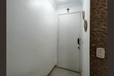 Entrada de apartamento à venda com 2 quartos, 110m² em Estácio, Rio de Janeiro