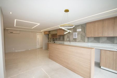 Sala de apartamento para alugar com 2 quartos, 81m² em Vila Anglo Brasileira, São Paulo