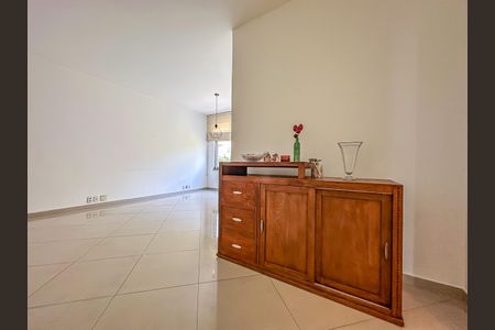 Apartamento à venda com 117m², 3 quartos e 1 vaga