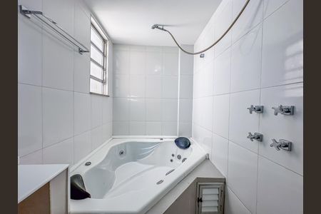 Apartamento à venda com 117m², 3 quartos e 1 vaga