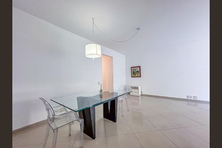 Apartamento à venda com 117m², 3 quartos e 1 vaga