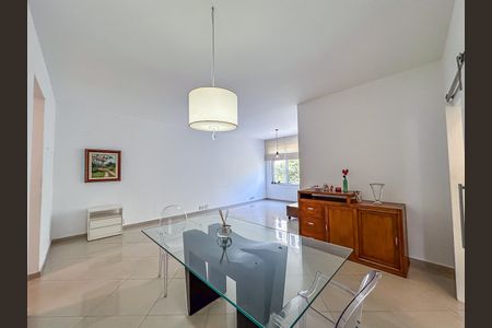 Apartamento à venda com 117m², 3 quartos e 1 vaga