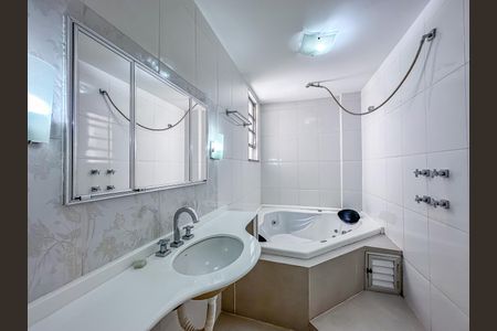 Apartamento à venda com 117m², 3 quartos e 1 vaga