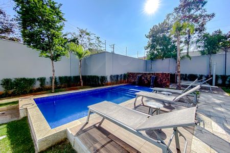 Apartamento à venda com 24m², 1 quarto e sem vagaÁrea comum - Piscina