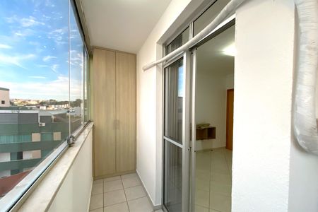 Varanda da Suite 1 de apartamento para alugar com 2 quartos, 85m² em Castelo, Belo Horizonte