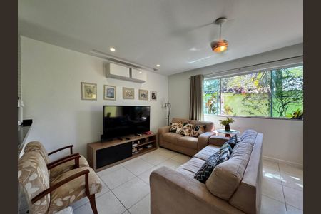 Sala de apartamento à venda com 3 quartos, 150m² em Vargem Grande, Rio de Janeiro