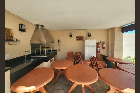 Apartamento à venda com 52m², 2 quartos e 1 vaga Apartamento à venda com 52m², 2 quartos e 1 vagaÁrea comum - Churrasqueira 1