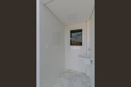 Casa à venda com 196m², 3 quartos e 4 vagasÁrea de Serviço