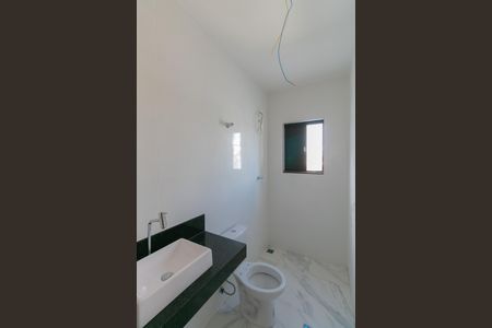 Casa à venda com 196m², 3 quartos e 4 vagasBanheiro da Suíte