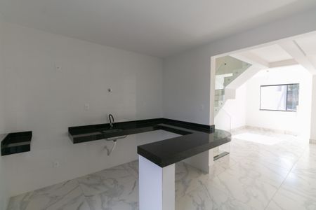 Casa à venda com 196m², 3 quartos e 4 vagasCozinha