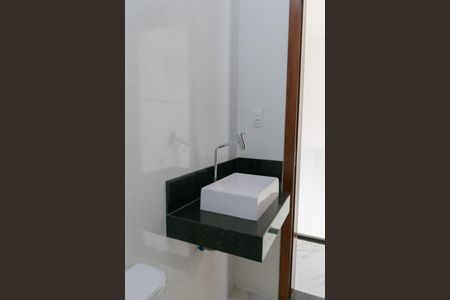 Casa à venda com 196m², 3 quartos e 4 vagasBanheiro