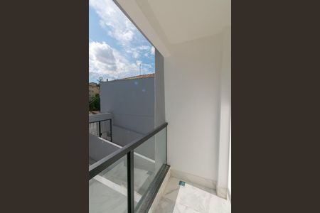 Casa à venda com 196m², 3 quartos e 4 vagasVaranda do Quarto 2