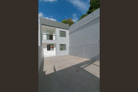 Casa à venda com 196m², 3 quartos e 4 vagasÁrea Externa