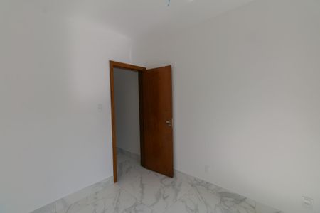 Casa à venda com 120m², 2 quartos e 2 vagas