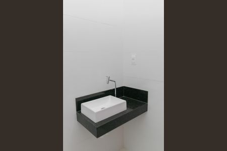 Casa à venda com 120m², 2 quartos e 2 vagas