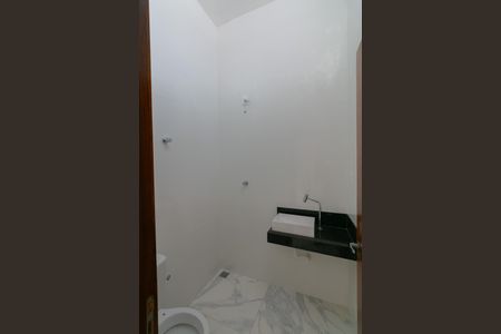 Casa à venda com 120m², 2 quartos e 2 vagas