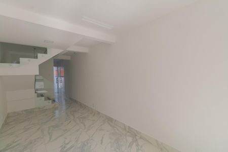 Casa à venda com 120m², 2 quartos e 2 vagas