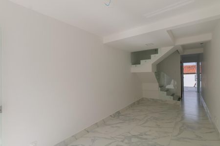 Casa à venda com 2 quartos, 120m² em Jardim Leblon, Belo Horizonte