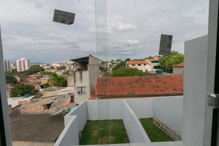 Casa à venda com 114m², 2 quartos e 2 vagasVista do Quarto 2