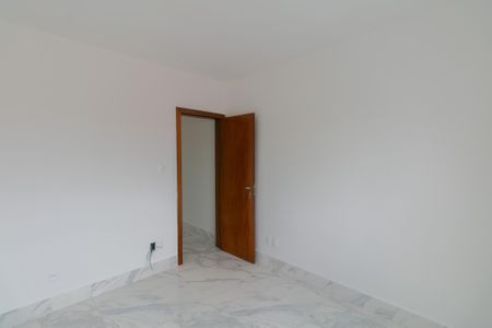 Casa à venda com 114m², 2 quartos e 2 vagasQuarto 2