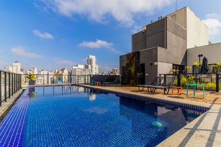 Studio à venda com 26m², 1 quarto e sem vaga Studio à venda com 26m², 1 quarto e sem vagaPiscina