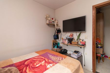 Casa à venda com 62m², 2 quartos e 2 vagasQuarto 2