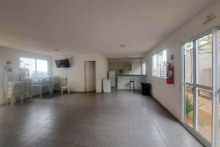 Apartamento à venda com 42m², 2 quartos e sem vaga Apartamento à venda com 42m², 2 quartos e sem vagaÁrea comum - Salão de festas
