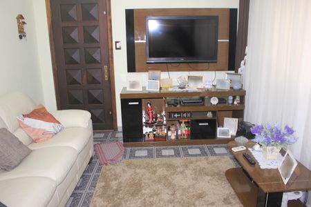 Sala de casa à venda com 3 quartos, 138m² em Vila Itapegica, Guarulhos