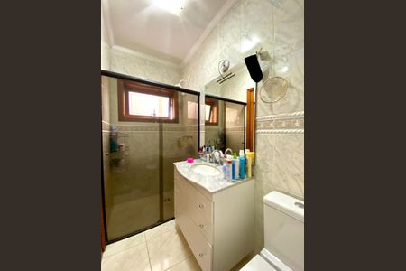 Casa à venda com 380m², 4 quartos e 6 vagas