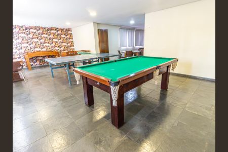 Apartamento à venda com 57m², 2 quartos e 1 vaga Apartamento à venda com 57m², 2 quartos e 1 vagaÁrea comum - Salão de jogos