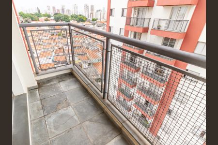 Apartamento à venda com 57m², 2 quartos e 1 vaga Apartamento à venda com 57m², 2 quartos e 1 vagaVaranda