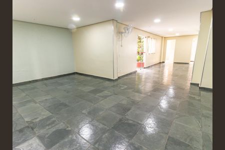 Apartamento à venda com 57m², 2 quartos e 1 vaga Apartamento à venda com 57m², 2 quartos e 1 vagaÁrea comum - Salão de festas