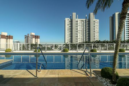 Apartamento para alugar com 80m², 2 quartos e 2 vagas Apartamento para alugar com 80m², 2 quartos e 2 vagasÁrea comum - Piscina