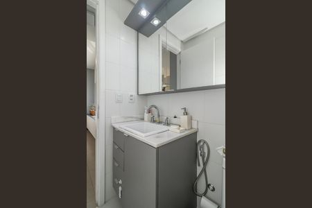 Apartamento para alugar com 80m², 2 quartos e 2 vagasBanheiro da Suíte