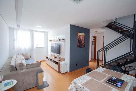Sala de apartamento à venda com 3 quartos, 112m² em Cabral, Contagem