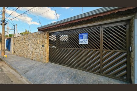 Casa para alugar com 270m², 4 quartos e 3 vagas Casa para alugar com 270m², 4 quartos e 3 vagasFachada + Placa