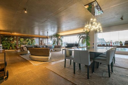 Sala de apartamento à venda com 3 quartos, 352m² em Pinheiros, São Paulo