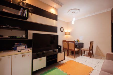 Sala de apartamento para alugar com 3 quartos, 75m² em Parque São Luís, Taubaté