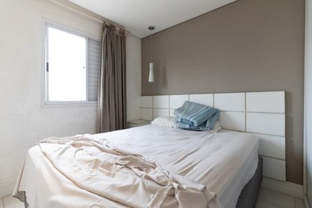 Quarto 1 de apartamento para alugar com 2 quartos, 40m² em Jardim Celeste, São Paulo