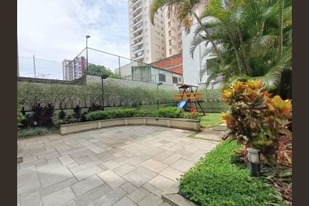 Apartamento à venda com 64m², 2 quartos e 1 vaga Apartamento à venda com 64m², 2 quartos e 1 vagaÁrea comum - Playground