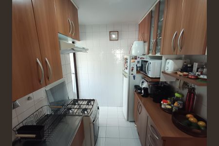 Apartamento à venda com 64m², 2 quartos e 1 vaga Apartamento à venda com 64m², 2 quartos e 1 vagaCozinha