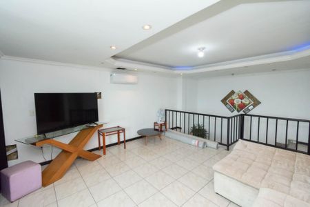 Apartamento à venda com 168m², 5 quartos e 2 vagas Apartamento à venda com 168m², 5 quartos e 2 vagasCobertura - Sala