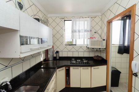 Apartamento à venda com 168m², 5 quartos e 2 vagas Apartamento à venda com 168m², 5 quartos e 2 vagasCozinha