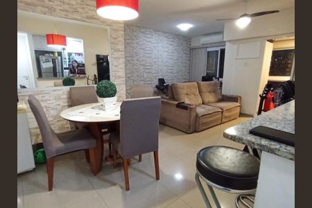 Sala de apartamento para alugar com 2 quartos, 71m² em Jacarepaguá, Rio de Janeiro