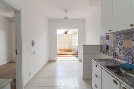 Sala - Cozinha de apartamento para alugar com 1 quarto, 38m² em Ferreira, São Paulo