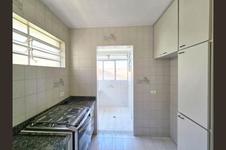 Apartamento à venda com 67m², 2 quartos e 1 vagaCozinha 