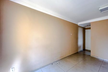 Sala de apartamento para alugar com 2 quartos, 45m² em Jardim Maria Estela, São Paulo