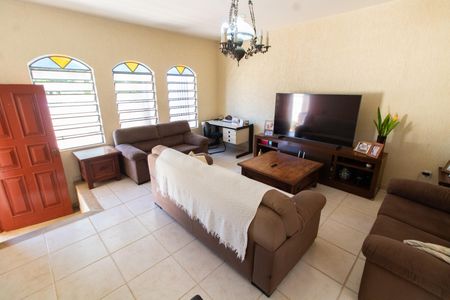 SALA de casa para alugar com 3 quartos, 192m² em Jardim Santa Genebra, Campinas