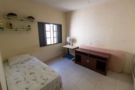 QUARTO 1 de casa para alugar com 3 quartos, 192m² em Jardim Santa Genebra, Campinas