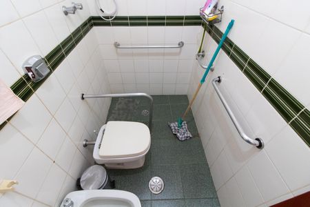 Casa à venda com 192m², 3 quartos e 3 vagasBANHEIRO DA  SUITE